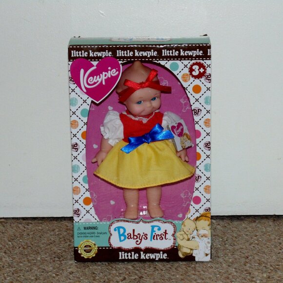 2017 Goldberger 8" Baby's First Little Kewpie Snow White Doll MIB Brand New - Picture 1 of 2